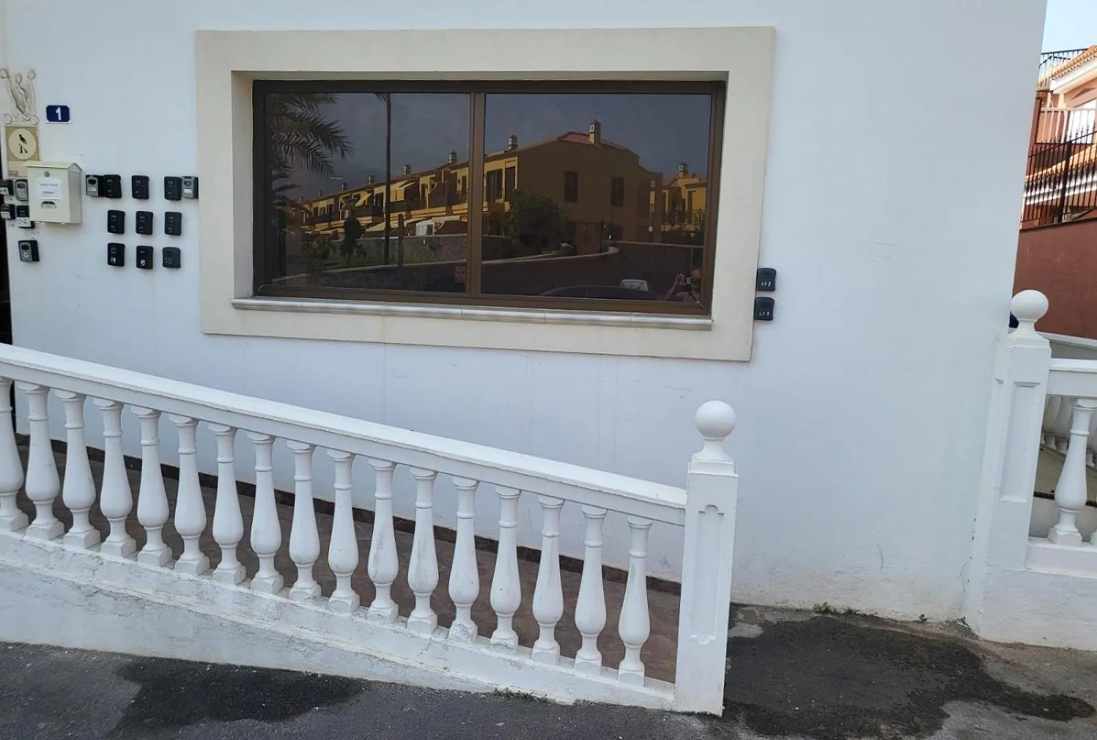 Apartamento Chill Out Tenerife Sud - Monolocale Con Piscina Riscaldata Costa del Silencio